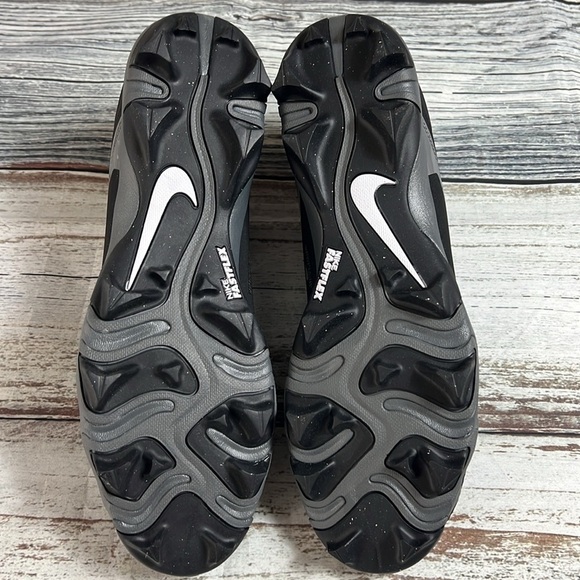 Nike Men\'s Alpha Menace-3 Shark Football Cleats Shoes Black/Iron Gray Size 12 main image 6